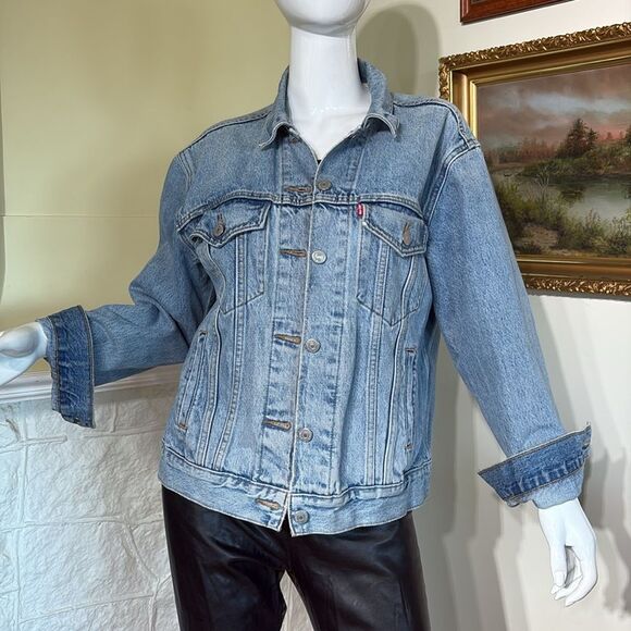 Levi’s Original Trucker Jean Jacket - Picture 3 of 16